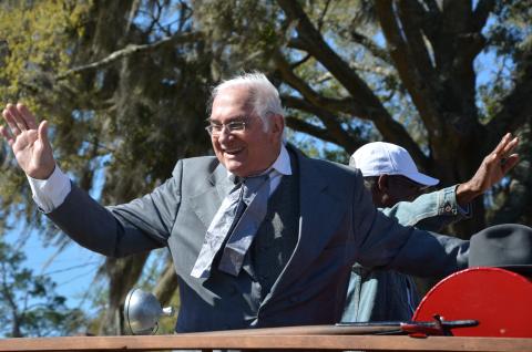 Lake City Mayor Stephen Witt greets the crowd at the 2020 Olustee Battle Festival. The festival is returning in 2022, although no parade is currently scheduled. (FILE)