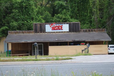 Internet cafes, like the Country Arcade on U.S. Highway 41 near the Insterstate 75 exit, in unincoprorated areas of Columbia County may be on the way out soon after a vote from the county commissioners. (FILE)