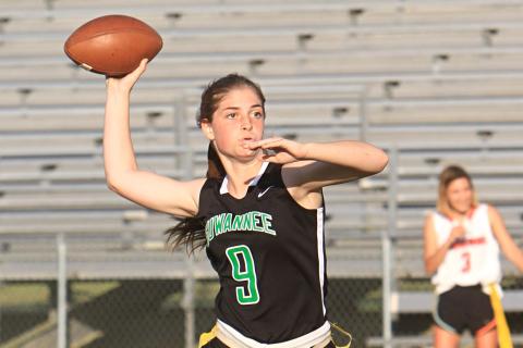 Suwannee quarterback Maci Campbell throws a pass against Bradford on March 15. (PAUL BUCHANAN/Special to the Reporter)
