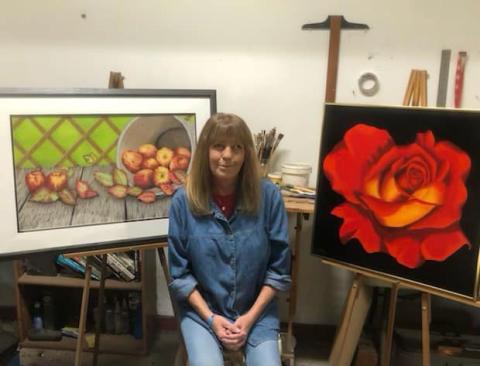 Artist Lisa Pifer, born legally blind, is set to be the featured artist for July at the Gateway Art Gallery. (COURTESY)