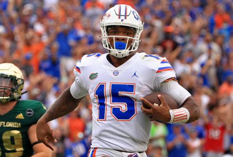 Florida Gators quarterback Anthony Richardson (15) rushes for a fourth-quarter touchdown against South Florida at Raymond James Stadium on Sept. 11 in Tampa. (MIKE EHRMANN/Getty Images/TNS)