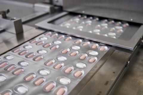 This image provided by Pfizer shows its covid-19 pills. Drugmaker Pfizer said Tuesday it is submitting its experimental pill for U.S. authorization, setting the stage for a likely launch in coming weeks. (COURTESY OF PFIZER)
