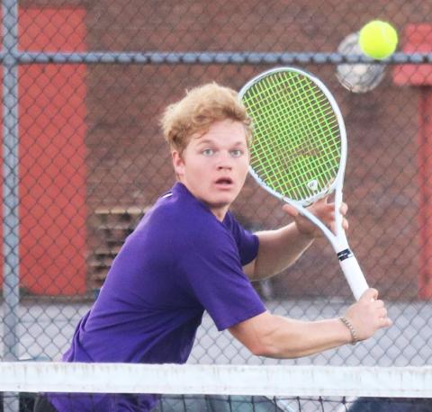 Columbia’s Camrin Wilcoxon gets ready to return a shot in a match last season. (JORDAN KROEGER/Lake City Reporter)