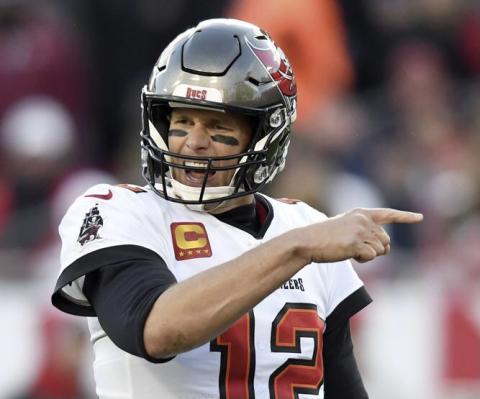 Tampa Bay Buccaneers quarterback Tom Brady (12) calls a play against the Los Angeles Rams during a divisional round playoff game on Jan. 23 in Tampa. (JASON BEHNKEN/Associated Press)