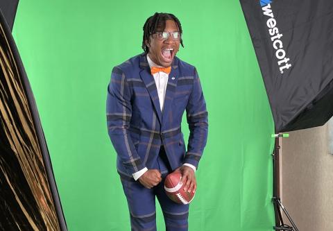 Florida Gators quarterback Anthony Richardson poses for a hologram GIF at SEC Media Days on Wednesday in Atlanta. (EDGAR THOMPSON/Orlando Sentinel/TNS)