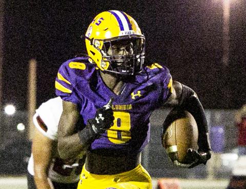 Columbia receiver Jaylen Cooper runs up the field after a catch against Middleburg last Friday night. (JEN CHASTEEN/Special to the Reporter)