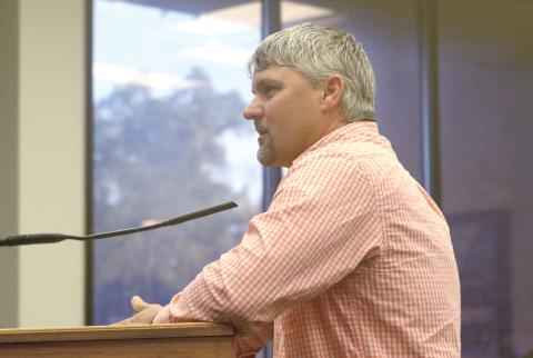 Jerald Lee was approved as Live Oak’s new public works director by the City Council on Tuesday. (JAMIE WACHTER/Lake City Reporter)