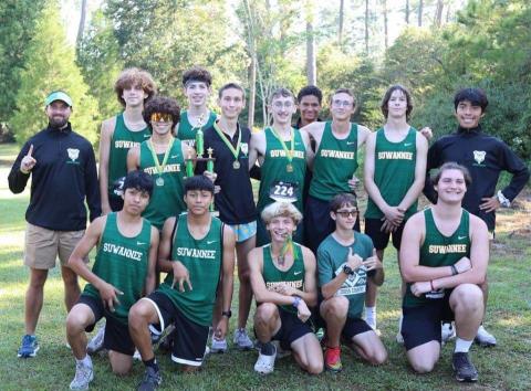 Suwannee’s boys cross country team won the Suwannee County Invitational on Saturday. (COURTESY)