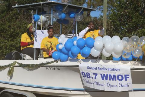 Trenton ‘Live Oak’ Anderson sings on the 98.7-FM gospel radio station’s entry in last year’s Martin Luther King Jr. Day parade in Live Oak. (FILE)