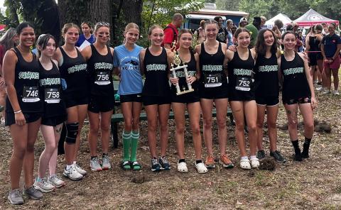 The Suwannee girls cross country team won the Dueling Summits on Saturday, led by a runner-up finish from Ryleigh Hermanson. (COURTESY)