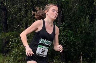 Suwannee cross country runner Ryleigh Hermanson placed second at the Clay County Invitational on Saturday. (COURTESY)