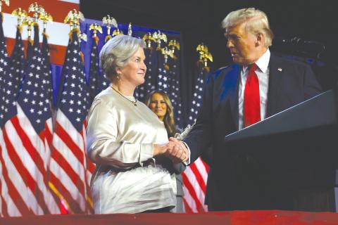 Donald Trump praises his campaign senior adviser Susie Wiles during election night. (CHIP SOMODEVILLA/Getty Images/TNS)