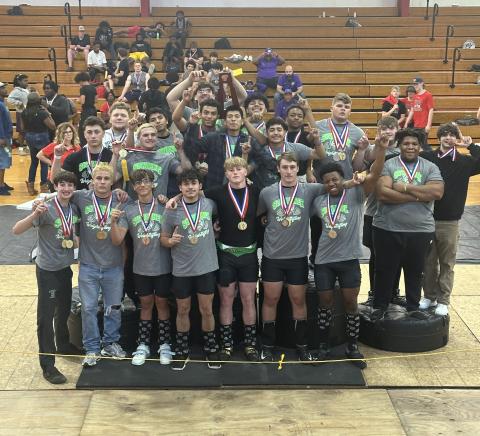 Suwannee’s boys weightlifting team swept District 3-2A titles Tuesday. (COURTESY)