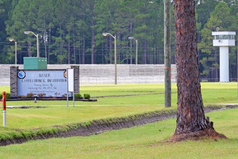 Baker Correctional Institution in Sanderson is set to become an immigrant detention center thanks due its proximity to the Lake City Gateway Airport and the infrastructure already in place at the state facility. (KALEY MANTZ/Fresh Take Florida)