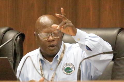Live Oak Council President Pro Tem Tommie Jefferson pleaded Monday to add funding to pave Spruce Street in the upcoming budget. It was not added prior to the tentative approval. (JAMIE WACHTER/Lake City Reporter)