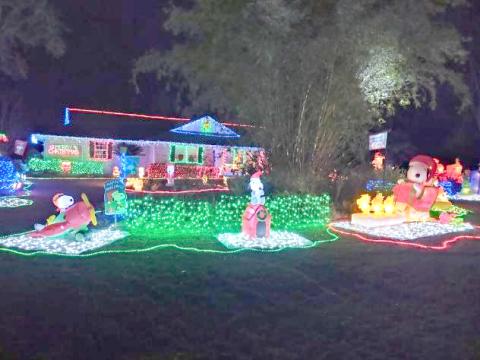 The Peanuts Christmas lights display at Carolyn Saft’s house in the Greenbriar subdivision is an annual tradition for Suwannee County residents. (COURTESY)