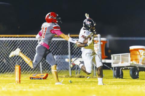 Fort White running back John'l Lawson scores a touchdown against Lafayette on Oct. 3, 2025. (JACK HOWDESHELL/Lake City Reporter)
