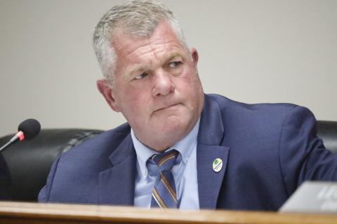 Suwannee County Commission Chairman Franklin White suggest the county and Barge Design Solutions share the burden for the dispute over a change order on the wastewater design. (JAMIE WACHTER/Lake City Reporter)