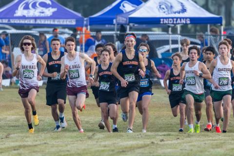 Branford's Logan Haley (2623) leads his teammates and the field at the start of the Run Florida Invitational on Saturday. (JACK HOWDESHELL/Lake City Reporter)