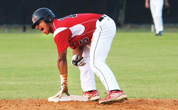 Willie Carter was the FACA Class 4A Player of the Year during his junior season as he helped Fort White win its first district title since 2006. (FILE)