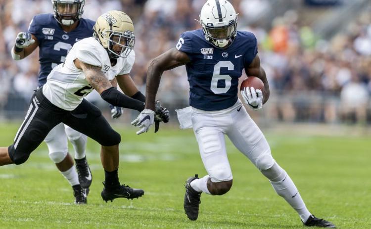 Penn State wide receiver Justin Shorter hauls in a pass last August. (JOE HERMITT/TNS)