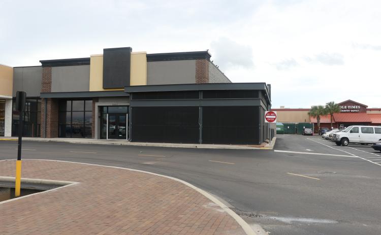 The building that formerly hosted Buffalo Wild Wings will eventually house the new Piesanos Stone Fired Pizza restaurant at Lake City Mall. (MORGAN MCMULLEN/Lake City Reporter)