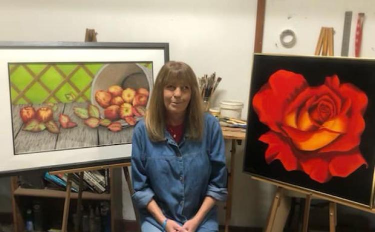 Artist Lisa Pifer, born legally blind, is set to be the featured artist for July at the Gateway Art Gallery. (COURTESY)