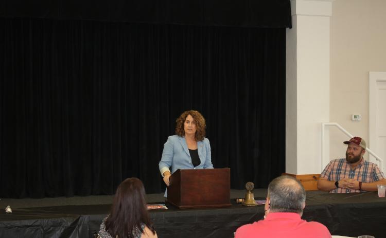 State Senator Jennifer Bradley address a Kiwanis Club of Lake City meeting Tuesday. (TONY BRITT/Lake City Reporter)