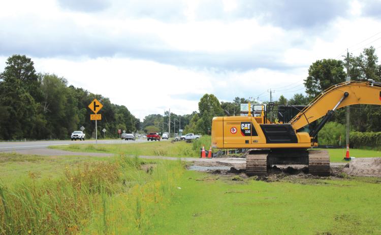 Construction equipment sits at the intersection of U.S. Highway 41 and Northwest Bascom Norris Drive. (TONY BRITT/Lake City Reporter)