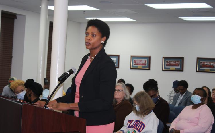 Befaithful Coker addresses the city council during Monday’s meeting. (TONY BRITT/Lake City Reporter)