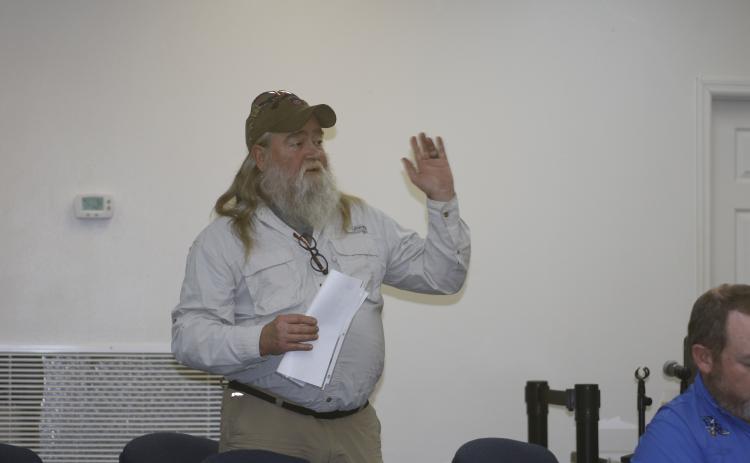 Larry Bussey speaks during Tuesday’s community meeting at Lake City Hall. (JAMIE WACHTER/Lake City Reporter)