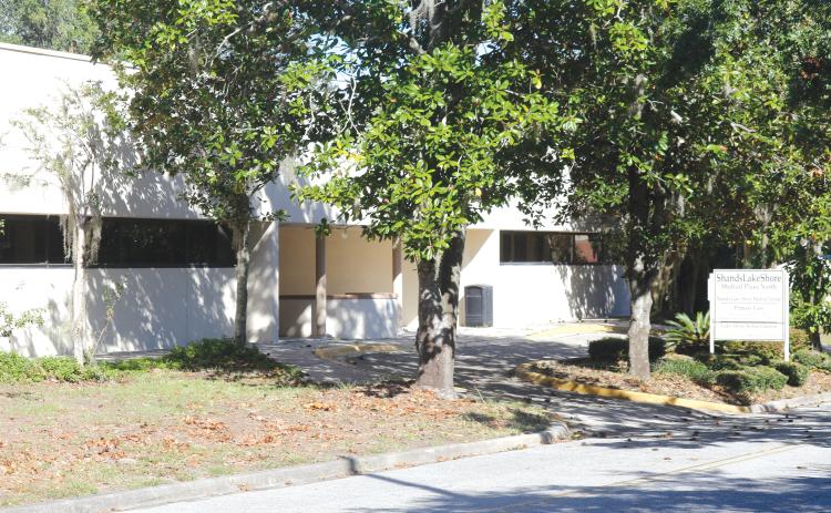 Palms Medical Group has proposed a plan to operate a primary care clinic for the Lake Shore Hospital Authority in the old physical therapy building on the Lake Shore campus. (FILE)