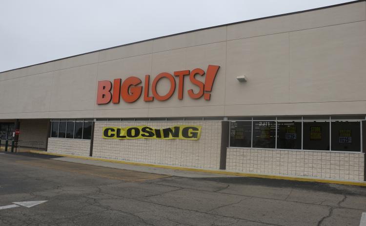 A sign outside the Lake City Big Lots store declares it is ‘closing.’ The Lake City location is expected to remain open for a few more months until the inventory is all sold. (MORGAN MCMULLEN/Lake City Reporter)