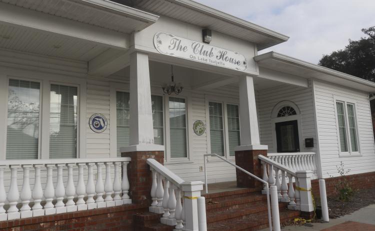 The historic Club House on Lake Isabella, owned by the City of Lake City and home to the Lake City Woman’s Club and Garden Club, needs a $600,000 renovation to address structural concerns. (FILE)