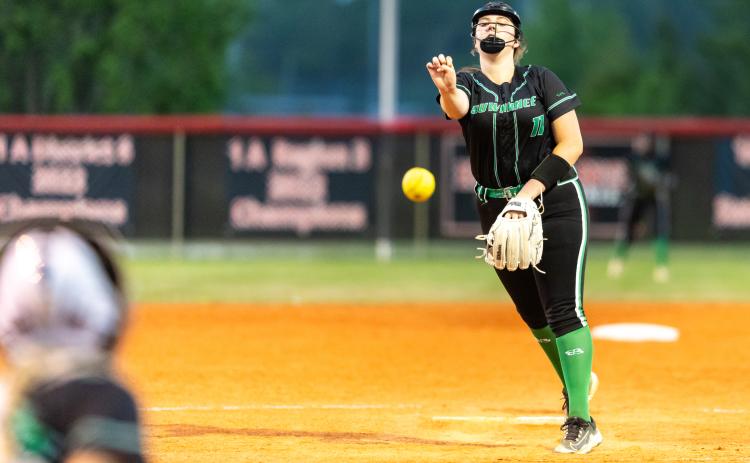 Suwannee pitcher Gracie Watley pitches against Fort White on April 22. (JACK HOWDESHELL/Lake City Reporter)