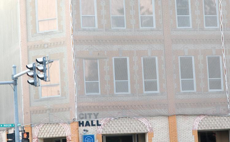 The firm behind a feasibility study for a new Lake City Hall is set to present its findings at Monday’s Lake City Council meeting. (FILE)