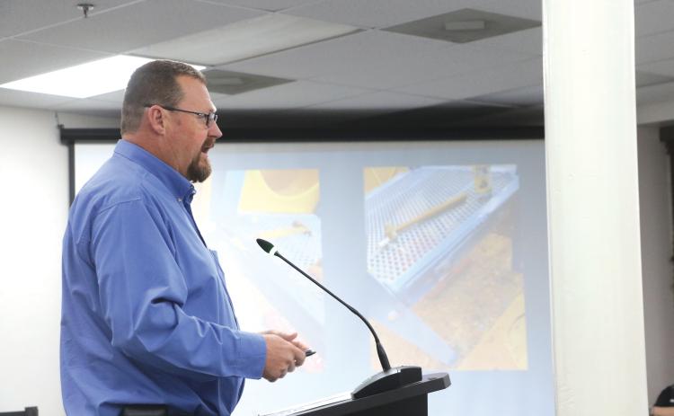 Lake City Public Works Director Steve Brown updates the city council on repair work at different parks during Monday’s meeting. (MORGAN MCMULLEN/Lake City Reporter)