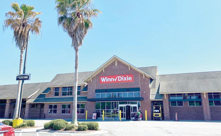 The former Harveys Supermarket on the west side of Lake City will be officially unveiled as a Winn-Dixie on Saturday. The branding on the store changed two weeks ago. (TODD WILSON/Lake City Reporter)