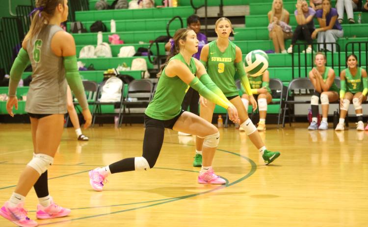 Suwannee hitter Jaylin Nash defends a shot against Branford on Tuesday. (PAUL BUCHANAN/Lake City Reporter)