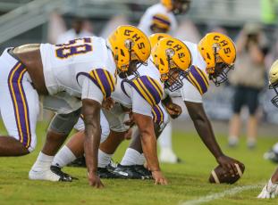 Columbia's offensive line lines up against Oakleaf on Aug. 30, 2019. (GARY LLOYD MCCULLOUGH/Special to the Reporter)
