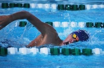 Columbia swimmer Matt Glover competes in the 500 freestyle during Tuesday’s meet against Suwannee. (COURTESY)