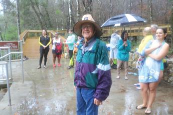 The original Iche Nippy Dipper, Earl Kinard, smiles at the 2020 Iche Nippy Dip Day celebration. Dippers this year will make a toast in Kinard’s honor after he passed away in March. (FILE)