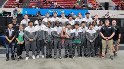 Suwannee’s weightlifting team won the Class 1A state title in the Olympic on Saturday in Lakeland. (COURTESY)