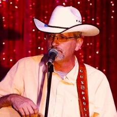 Mike Peterson, a central Florida resident and former deputy, will perform Saturday at the Spirit of the Suwannee Music Park’s Music Hall. (COURTESY)