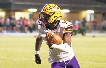 Columbia receiver Zamarion Jones runs into the end zone for a touchdown against Ridgeview last Friday. (BRENT KUYKENDALL/Lake City Reporter)