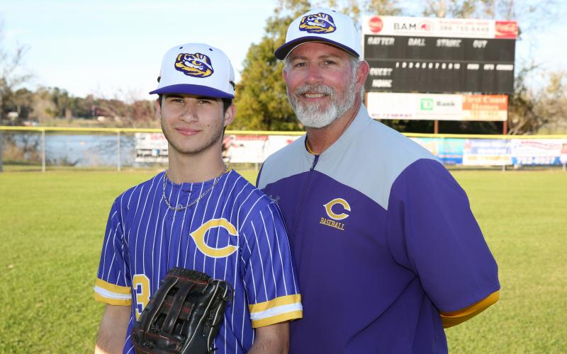 MANDI SLOAN/Special to the Reporter Columbia outfielder Hunter Thomas with his father and coach, Brian Thomas. (MANDI SLOAN/Special to the Reporter)