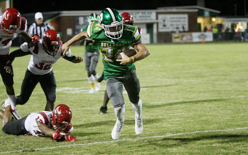 Suwannee wide receiver Camdon Frier played in the Football University Freshman All-American Bowl earlier this week, catching a touchdown pass and earning an invite to FBU’s national combine for sophomores. (PAUL BUCHANAN/Special to the Reporter)