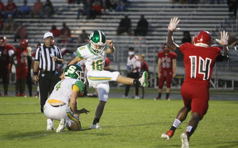 Suwannee sophomore Braxtyn Green is one of the top-ranked kickers in the country after competing at a Kicking World national showcase earlier this month. (PAUL BUCHANAN/Special to the Reporter)