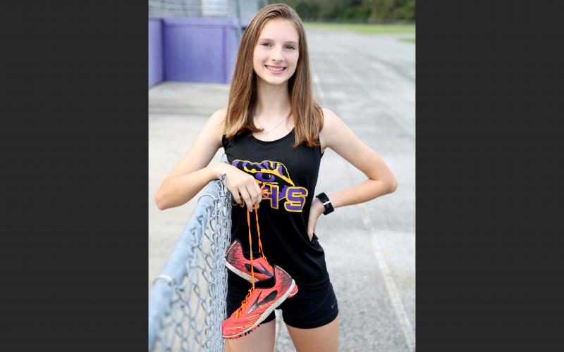 Columbia’s Audrey Fender is the LCR’s Girls Runner of the Year. (MANDI SLOAN/Special to the Reporter)