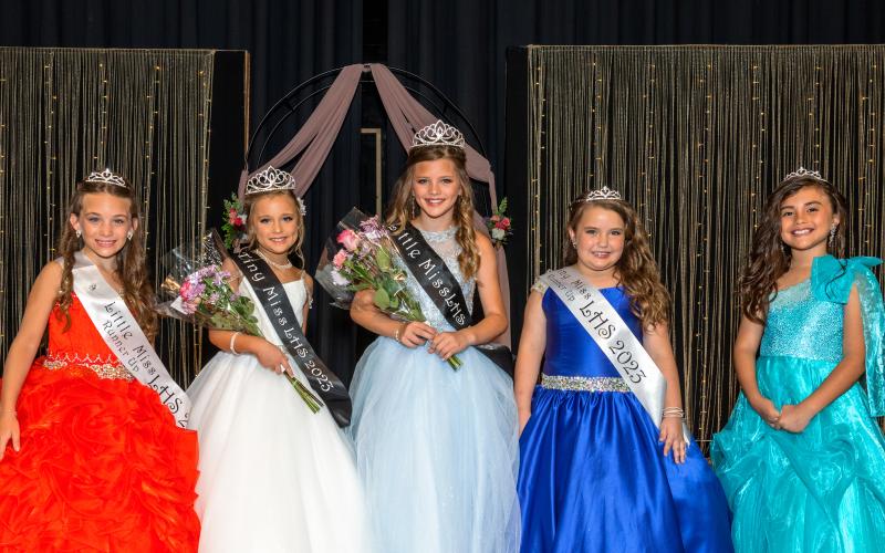 Lafayette High School FBLA hosted the Little Miss LHS pageant on Saturday. Winners were Little Miss Runner-Up Libby Morgan (from left), Tiny Miss LHS Lexie Riley, Little Miss LHS Emma Gresham, Tiny Miss Runner-Up Lexie Avery and People’s Choice Award winner Adelynn Posada. (JACK HOWDESHELL/Special to the Reporter)